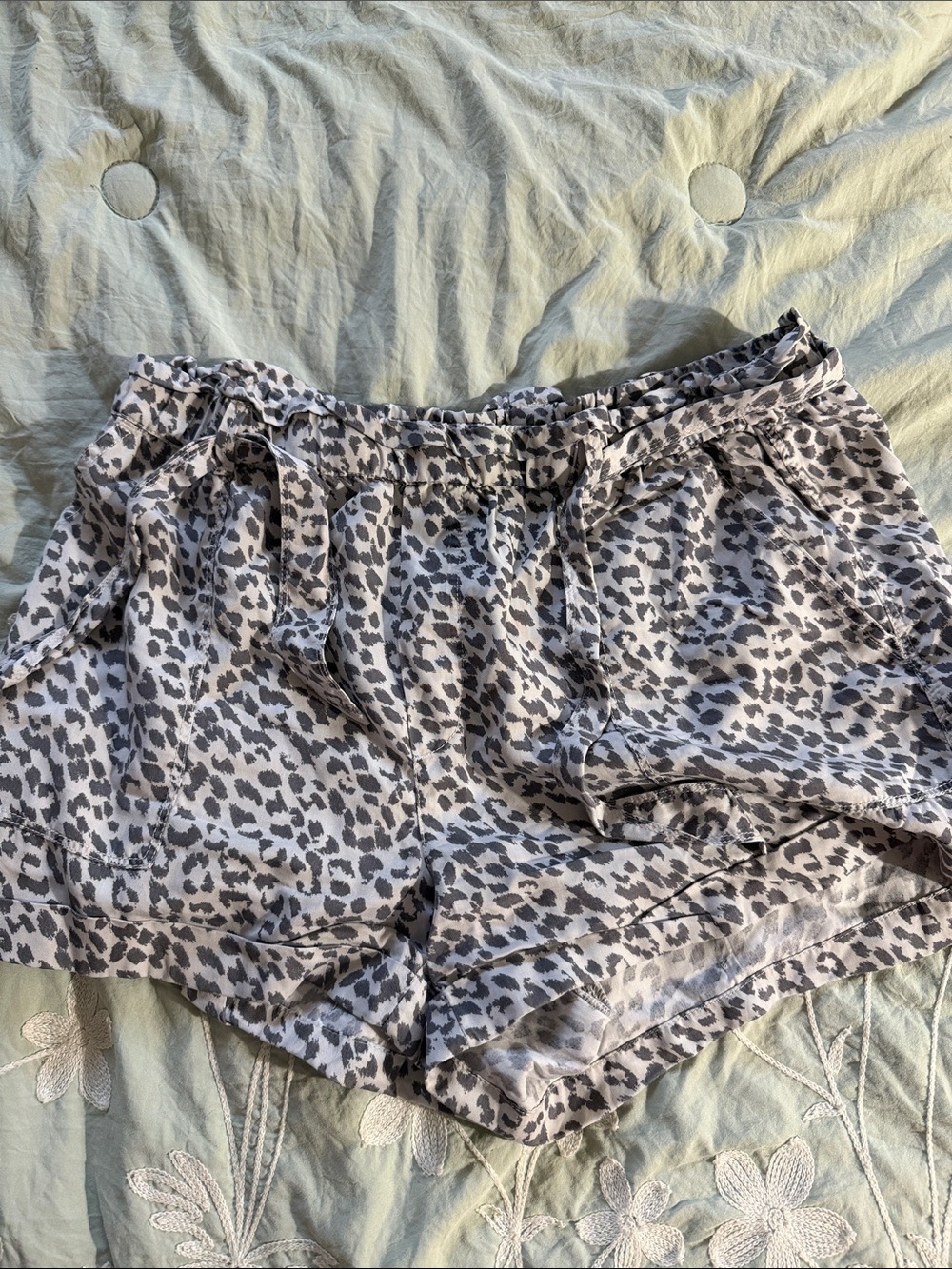 aerie Gray Leopard Print Athletic Shorts
